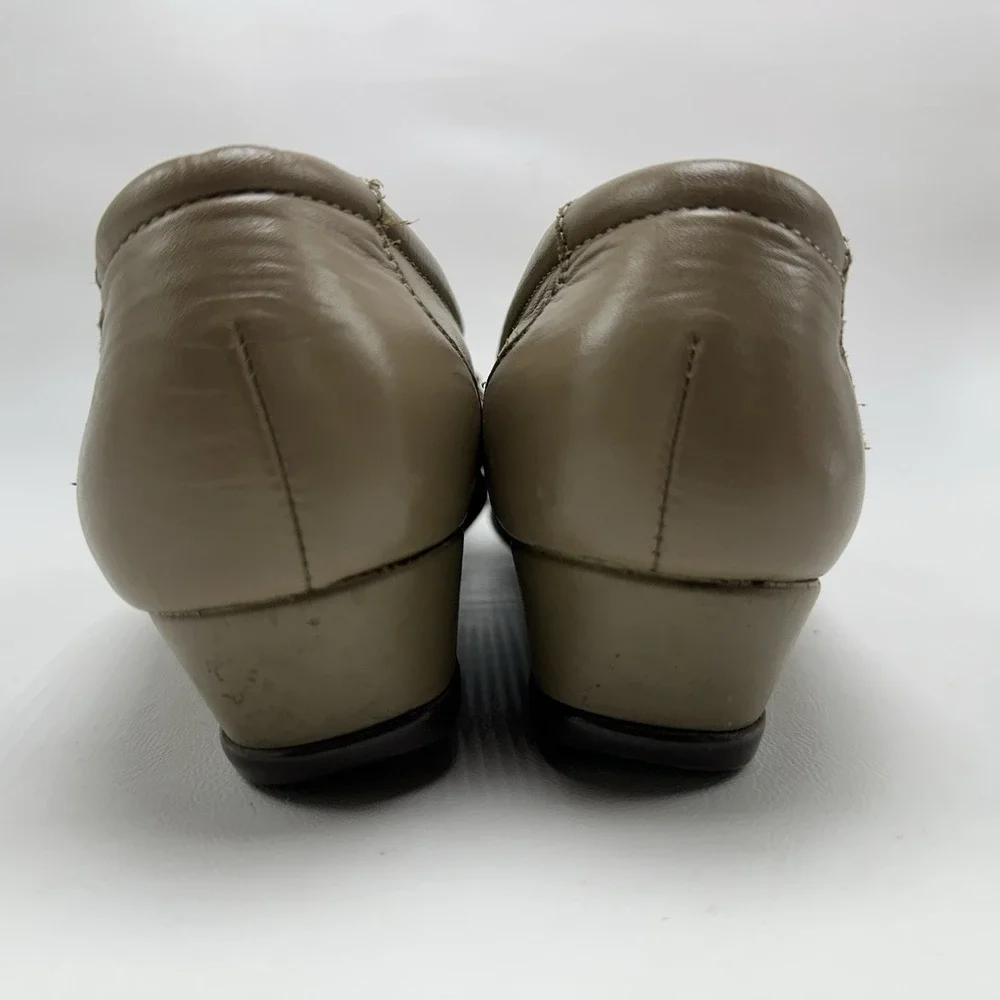 SAS Women's Easier Bone Leather Slip On Loafers Comfort Shoes USA Size‎ 6.5 M